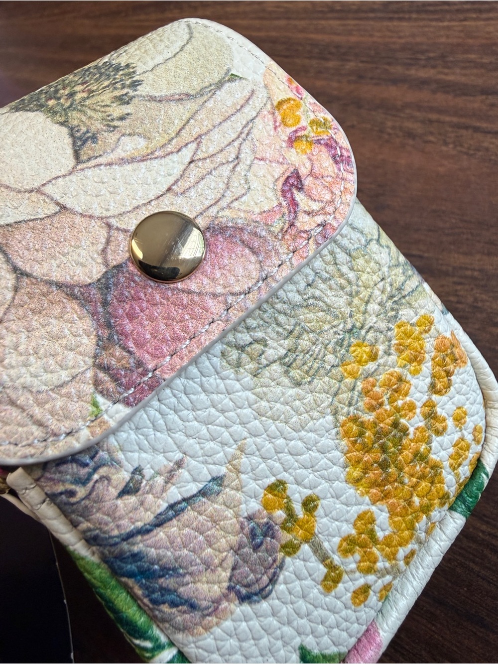 Bandolier Ceci River Floral Magnet Pouch in Ivory Floral with Gold Accents - Picture 6 of 14